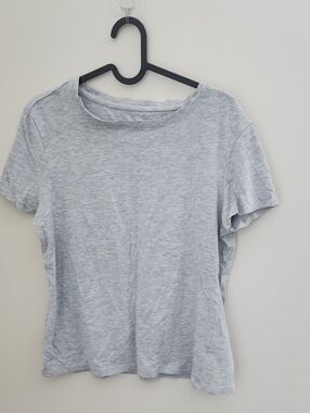 Private Label Heather Light Gray Short Sleeve Tee